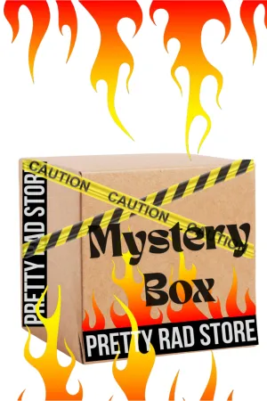 MEN'S MYSTERY BOX 3 - 2x FOOTWEAR COMBO
