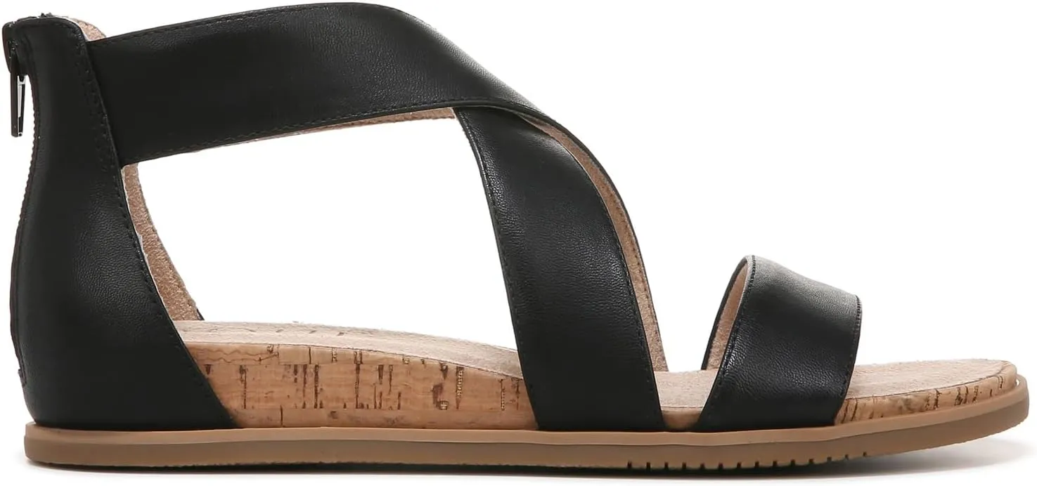 Naturalizer Soul Women's Cindi Strappy Flat Sandal